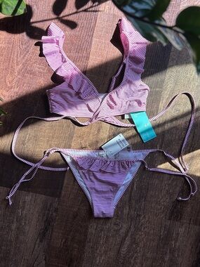 NWT H&M famous ruffled stripe bikini pink white swimwear Size 4 Size 6